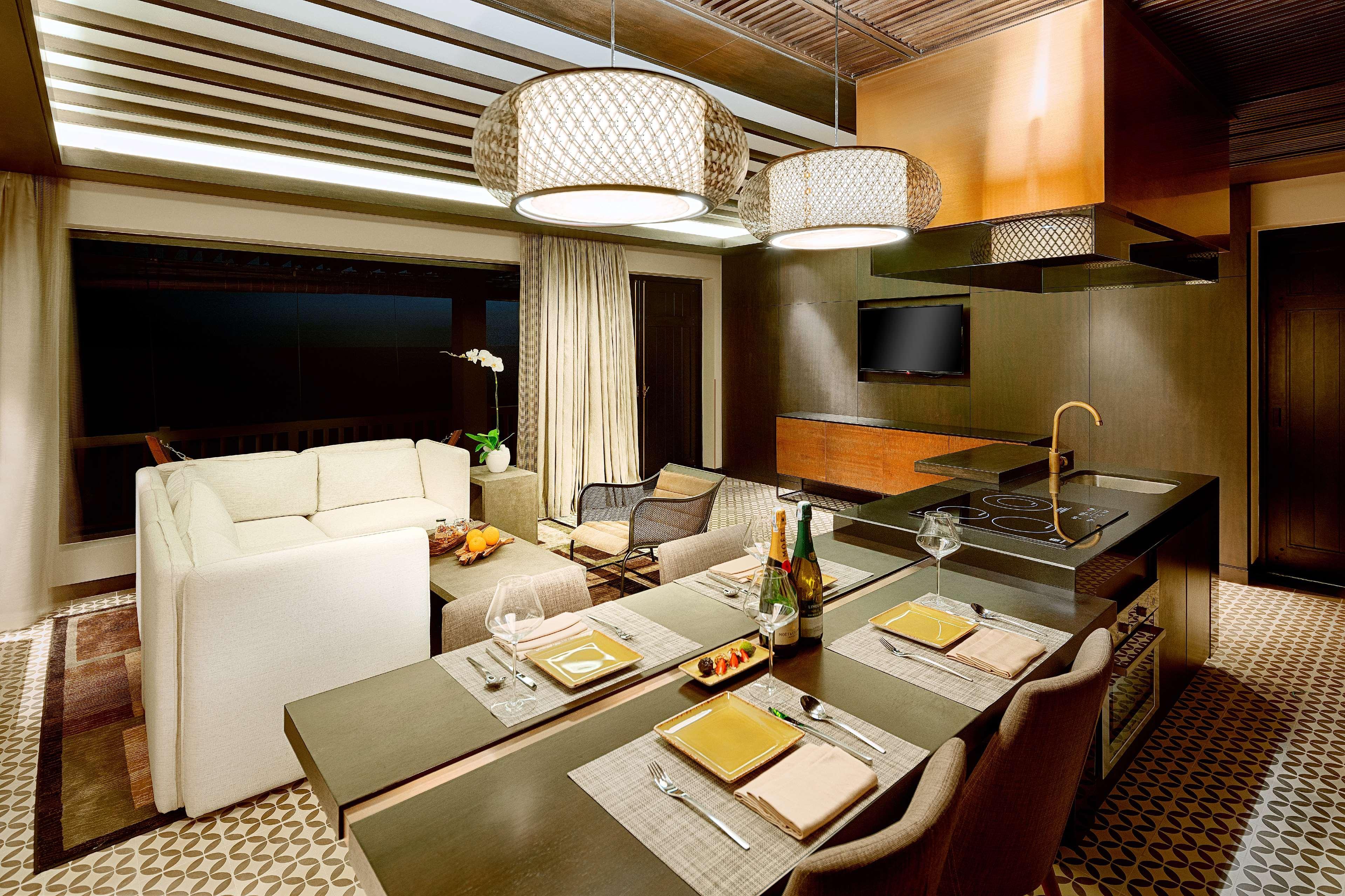 นาม งี โครัล เพนินซูลา ฟู้โกว๊ก Hotel ภายนอก รูปภาพ