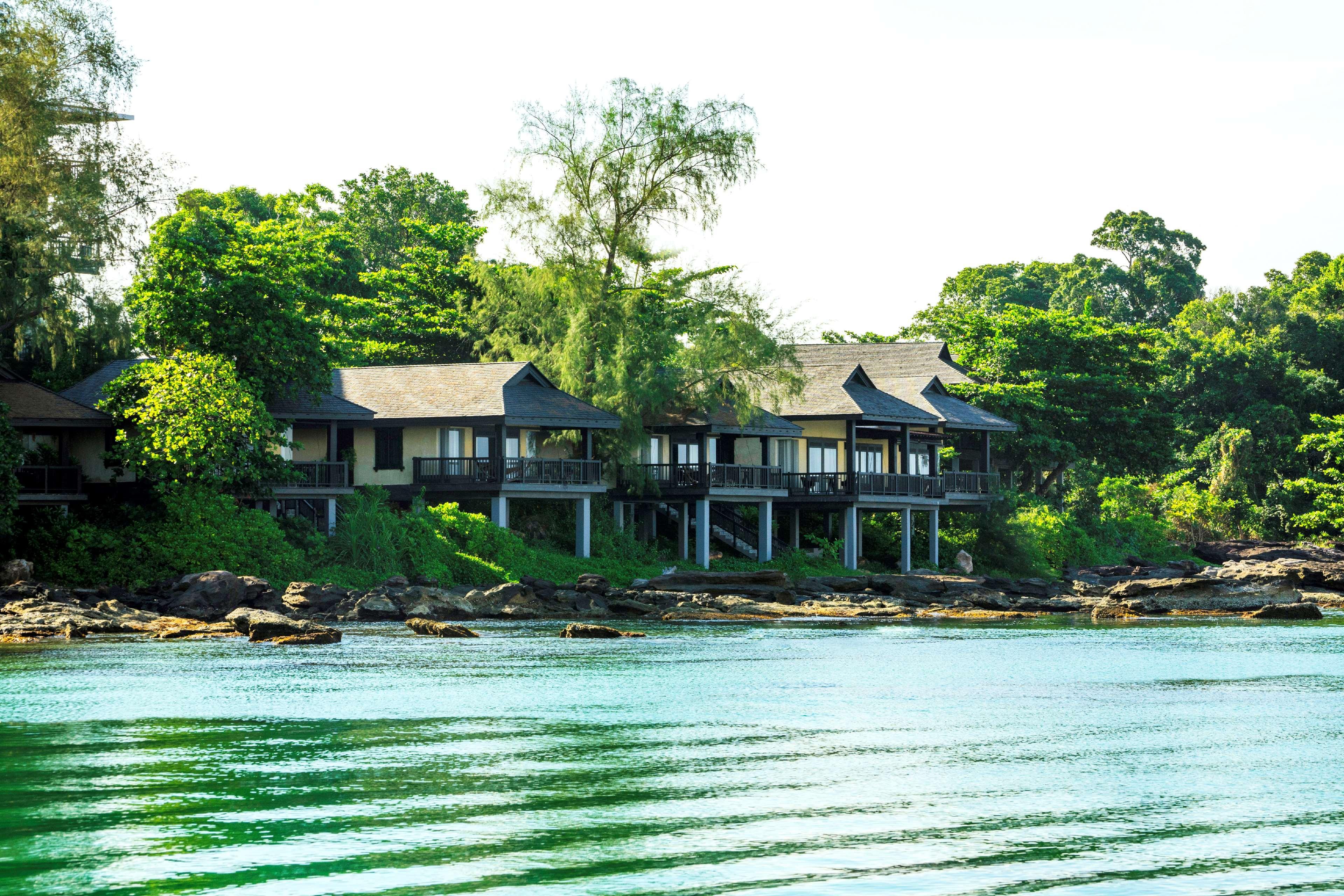 นาม งี โครัล เพนินซูลา ฟู้โกว๊ก Hotel ภายนอก รูปภาพ